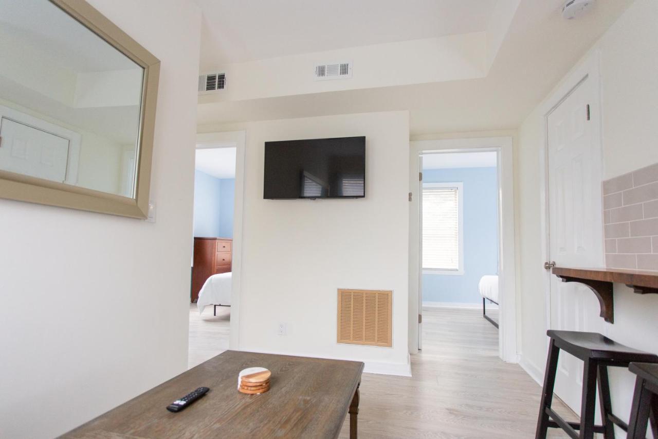 Central & Comfortable Home Walk To The Beach! Jacksonville Beach Zewnętrze zdjęcie
